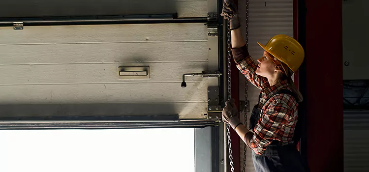 Addressing Common Garage Door Stoppage Issues in Clarksdale, MS