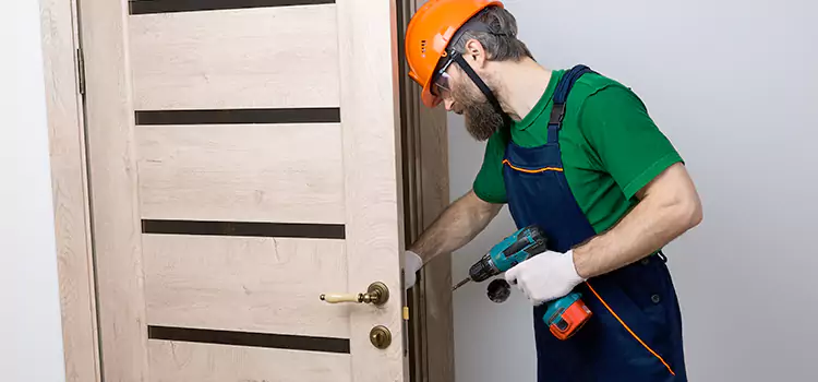 Replace Internal Door Handle with Lock Clarksdale